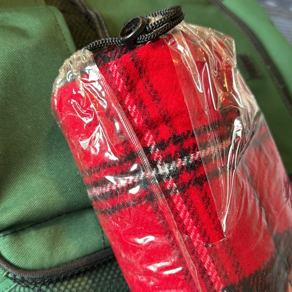 Wine To Go Bundle- PicnicTime Wine Pack Glasses & Outdoor Blanket & Accessories - Picture 13 of 14